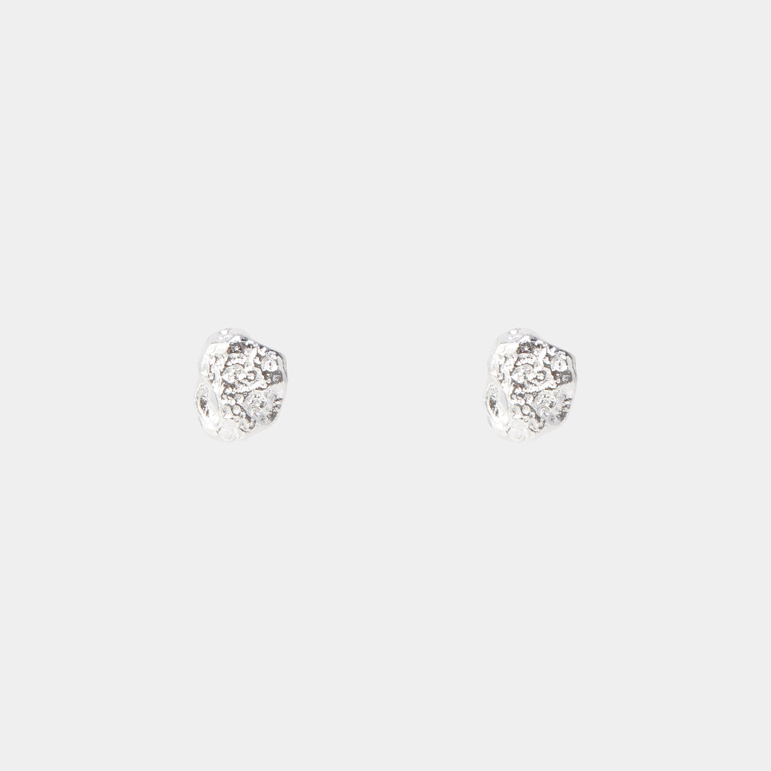Dottie Stud
