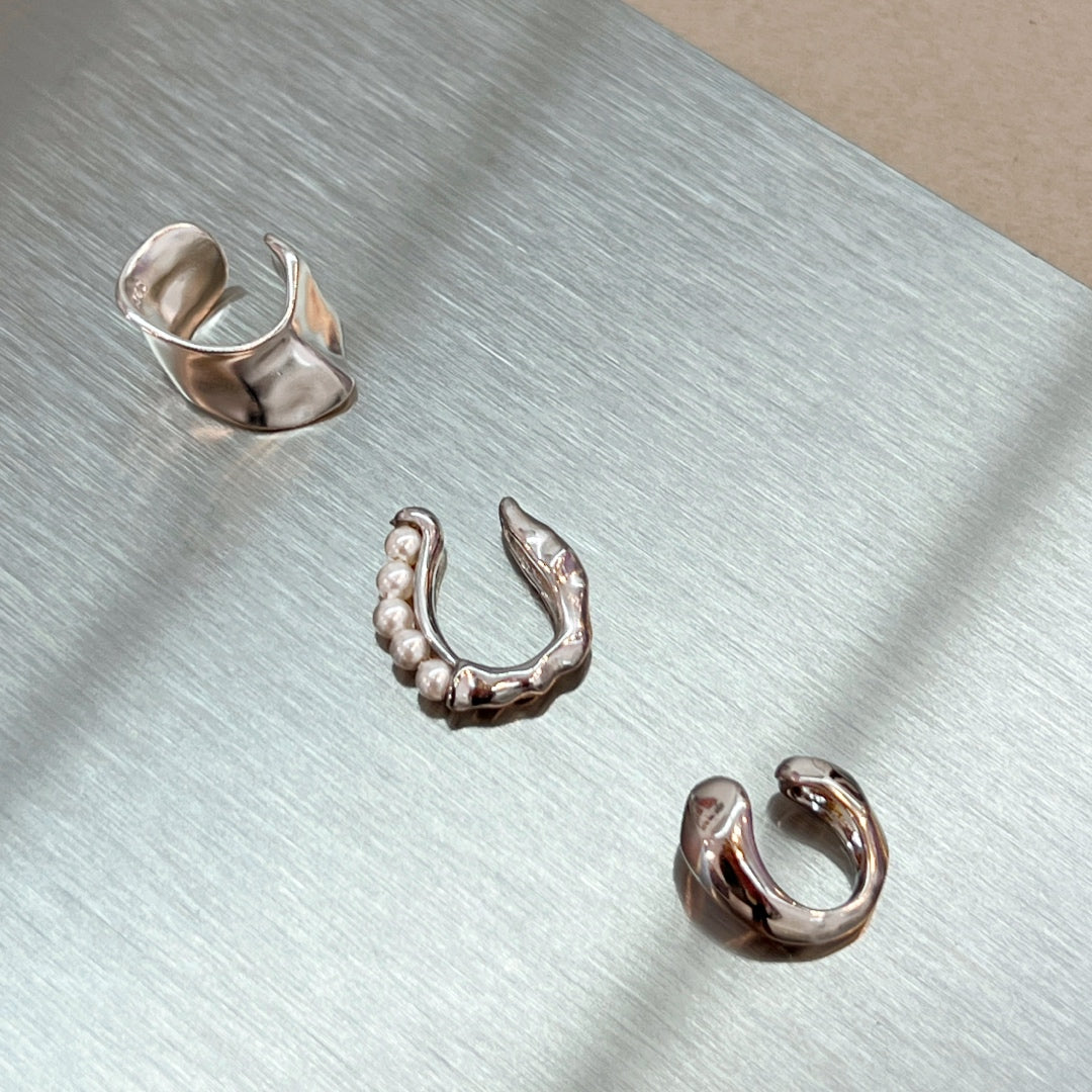 Izzy Pearl Cuff