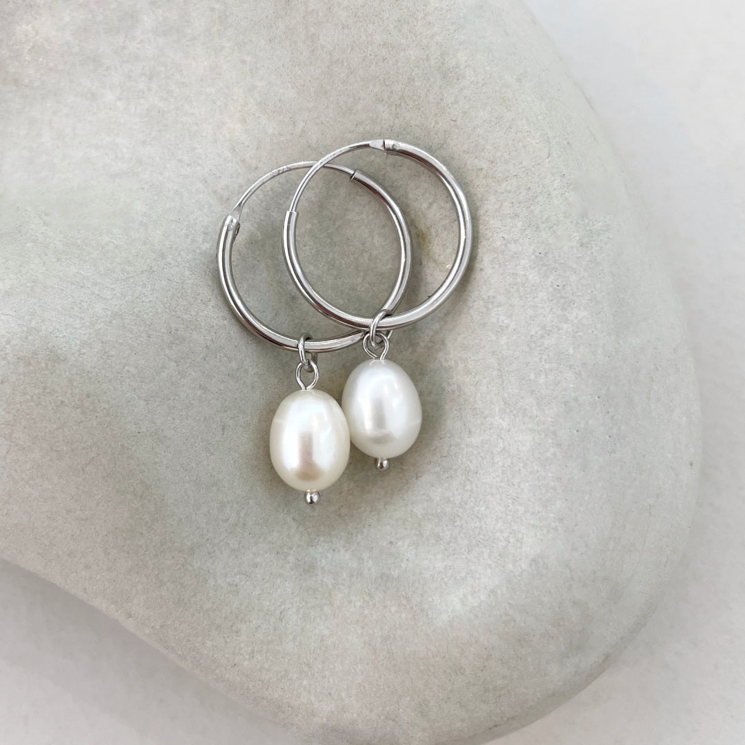 Ayla pearl hoop