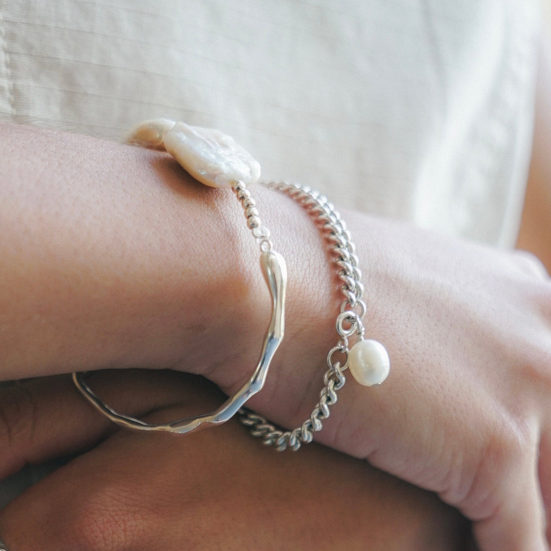 Ava Bracelet