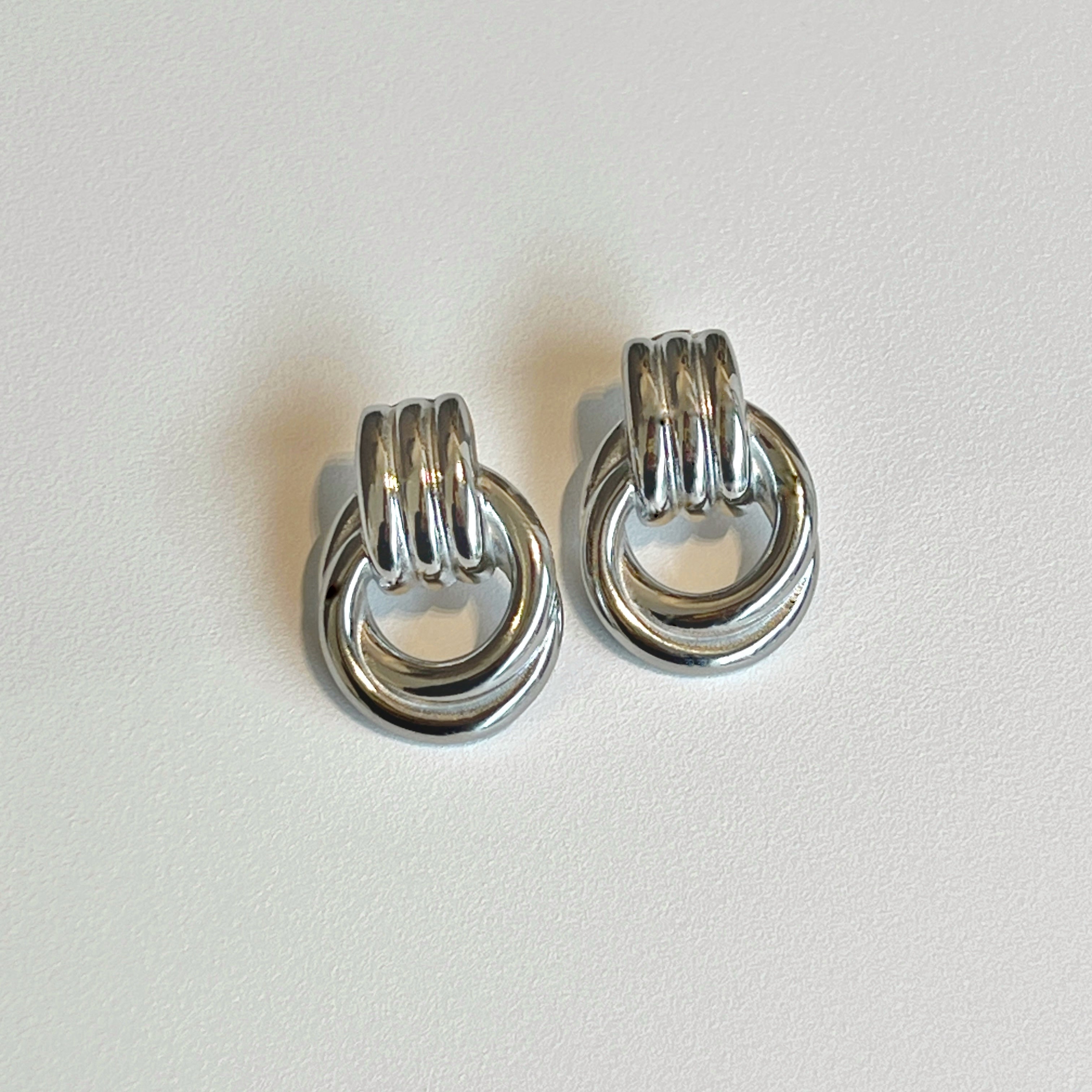 Ola Earrings Silver