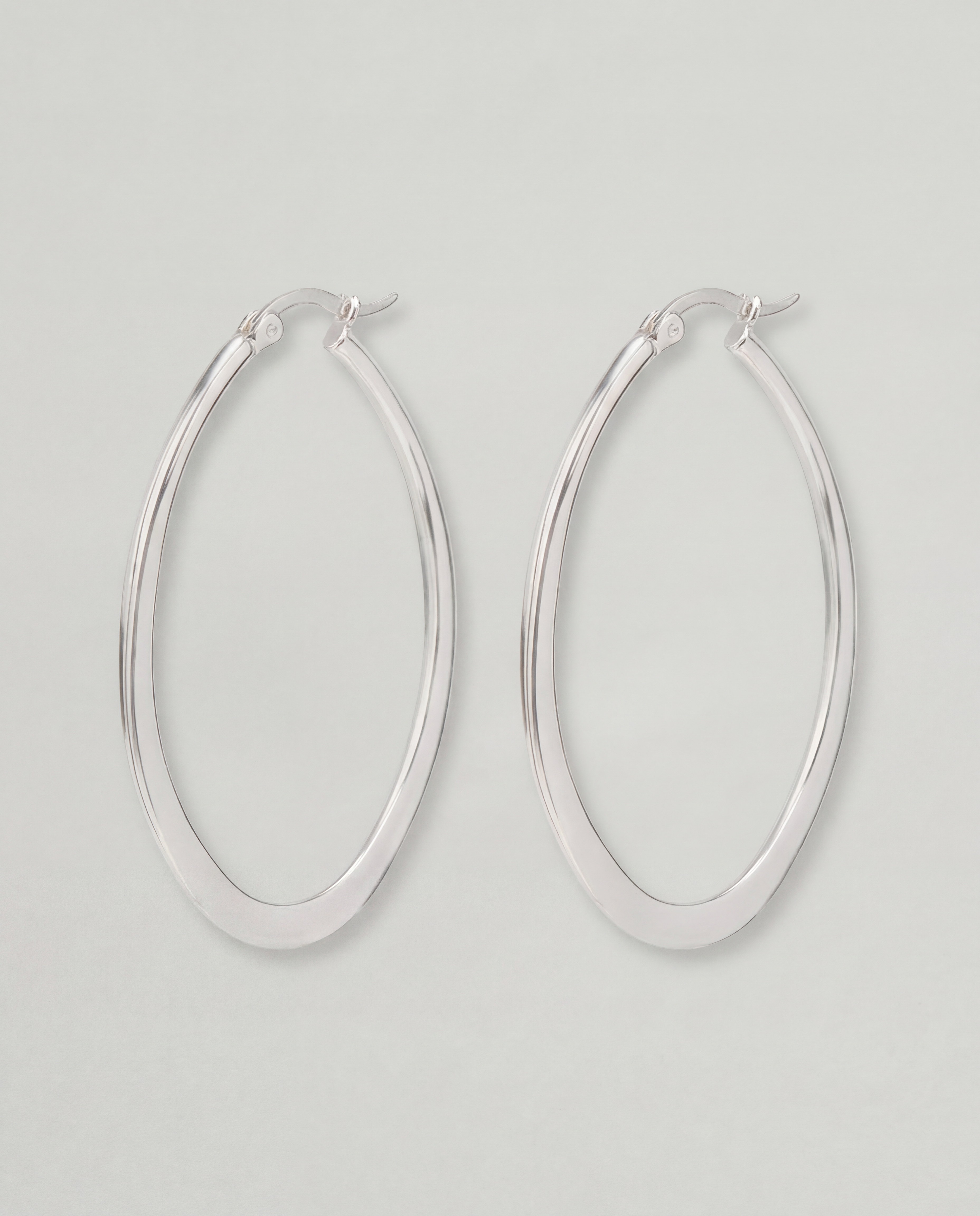 Livia Hoops Silver